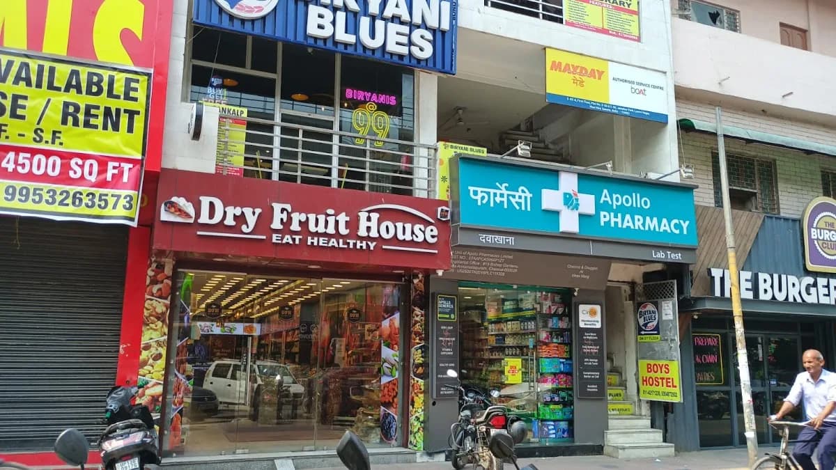 Apollo Pharmacy Laxmi nagar
