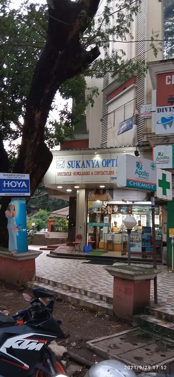 Apollo Pharmacy Chembur 18th Road image 1