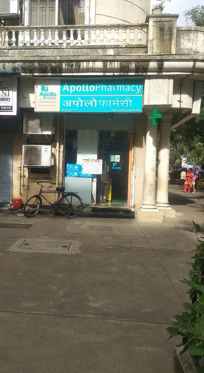 Apollo Pharmacy Kandivali East image 1