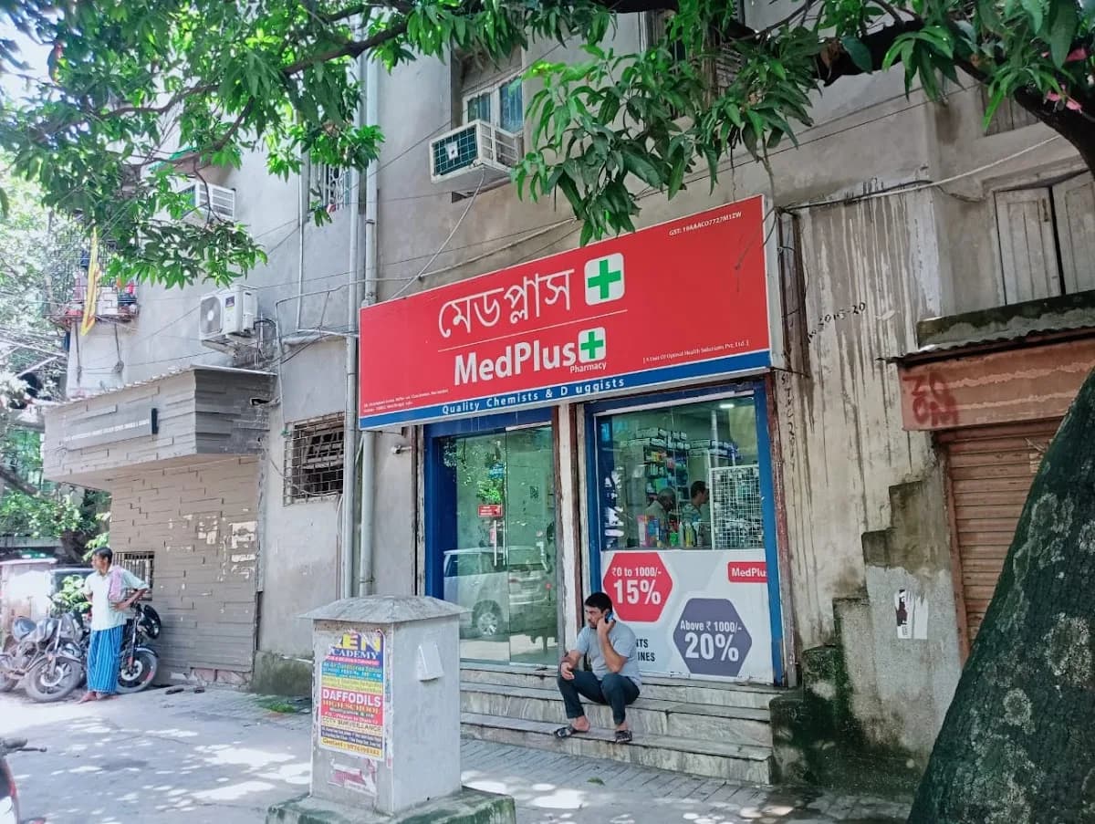 MedPlus Shakespeare Sarani